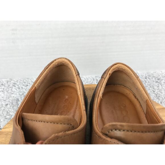 Ecco Mens 41 Brown Leather Burnished Apron Toe Derby Casual Lifestyle Oxford